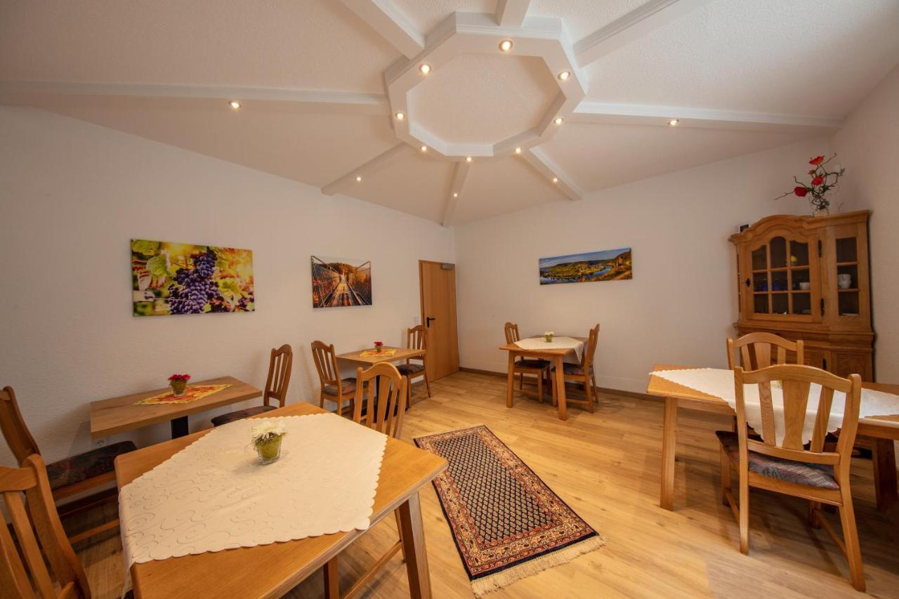 Gasthof Ferienweingut Klaus Thiesen Gästezimmer Und